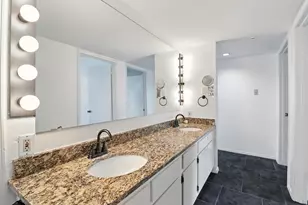 304 Hi There, Horseshoe Bay, TX 78657 - Photo 16