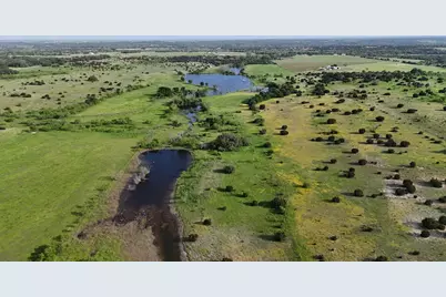 7800 County Road 210, Bertram, TX 78605 - Photo 16