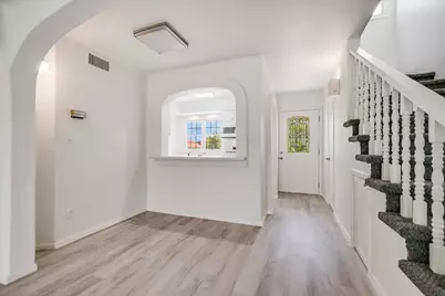 108 Lachite C-290, Horseshoe Bay, TX 78657 - Photo 2