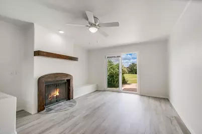 108 Lachite C-290, Horseshoe Bay, TX 78657 - Photo 4