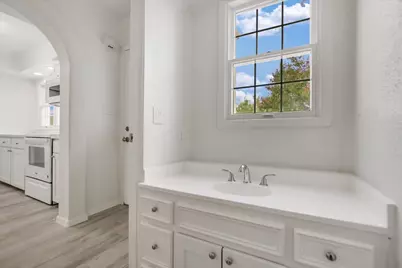 108 Lachite C-290, Horseshoe Bay, TX 78657 - Photo 12