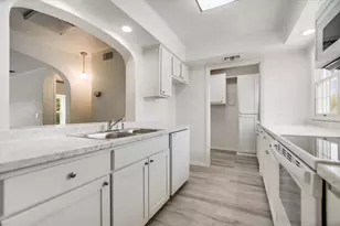 108 Lachite C-290, Horseshoe Bay, TX 78657 - Photo 6