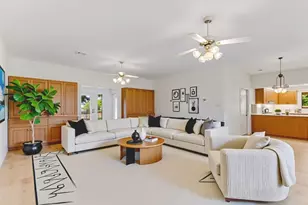 405 E Granite, Llano, TX 78643 - Photo 6