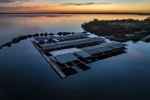 406 & 408 Peninsula Dr, Burnet, TX 78611 - Photo 18