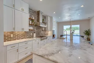 424 Tokim Dr, Marble Falls, TX 78654 - Photo 8