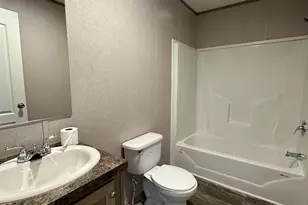 134 E Castlelake Dr, Granite Shoals, TX 78654 - Photo 10