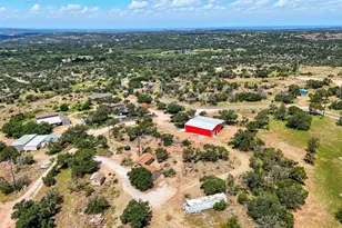 104 Ridge Rd, Burnet, TX 78611 - Photo 2