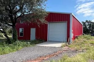 104 Ridge Rd, Burnet, TX 78611 - Photo 6