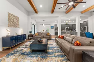 705 Spicewood Trails Dr, Spicewood, TX 78669 - Photo 10