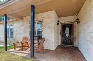 145 Chaumont St, Kingsland, TX 78639 - Photo 2