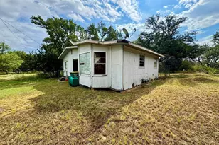 2501 W Belaire Ln, Granite Shoals, TX 78654 - Photo 10