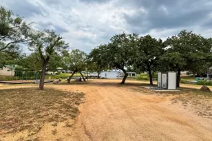 238 E Briar St, Granite Shoals, TX 78654 - Photo 20