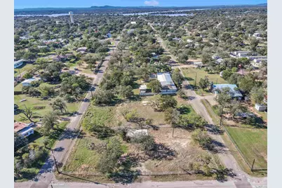 238 E Briar Street, Granite Shoals, TX 78654 - Photo 12