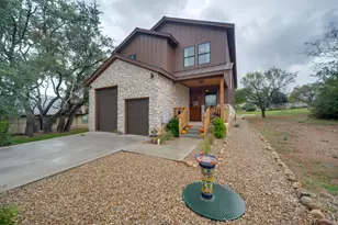 1224 Sunray, Horseshoe Bay, TX 78657 - Photo 2