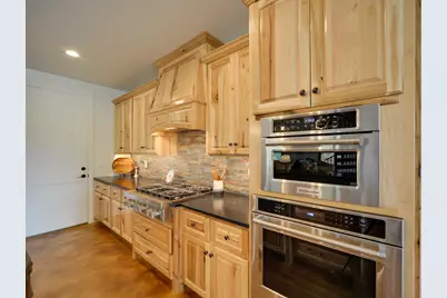 1224 Sun Ray, Horseshoe Bay, TX 78657 - Photo 16