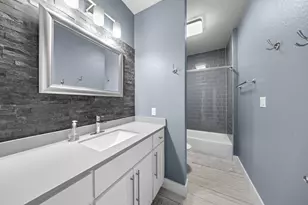 303 Robinhood Ln, Granite Shoals, TX 78654 - Photo 26