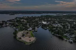 303 Robinhood Ln, Granite Shoals, TX 78654 - Photo 6