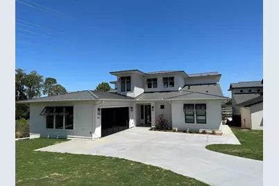 114 Captains Cove, Horseshoe Bay, TX 78657 - Photo 2