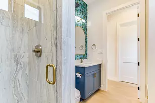 114 Captains Cv, Horseshoe Bay, TX 78657 - Photo 14