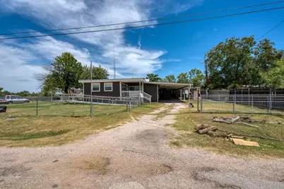 225 E Greencastle, Granite Shoals, TX 78654 - Photo 2