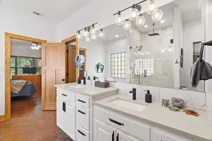 102 Camm Lary Cir, Burnet, TX 78611 - Photo 12