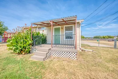 301 S Avenue S, Marble Falls, TX 78654 - Photo 8