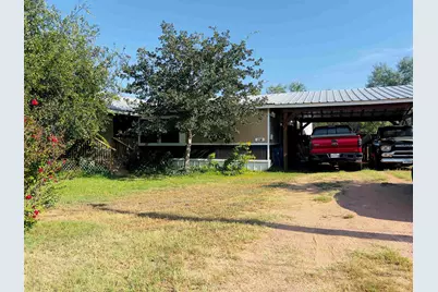 114 Lovers Lane, Kingsland, TX 78639 - Photo 4