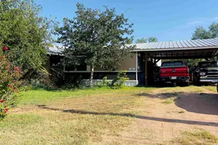 114 Lovers Ln, Kingsland, TX 78639 - Photo 4