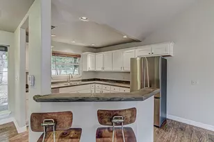 724 Cypress Ln, Cottonwood Shores, TX 78657 - Photo 8