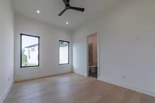 105 Manciano, Horseshoe Bay, TX 78657 - Photo 24