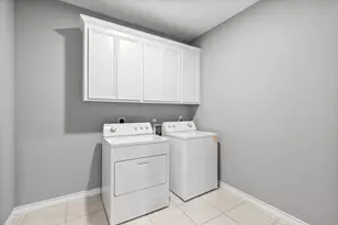 718 Crown Harbor Harbor, Out of Area, TX 78402 - Photo 20