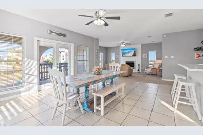 718 Crown Harbor Harbor, Out of Area, TX 78402 - Photo 10