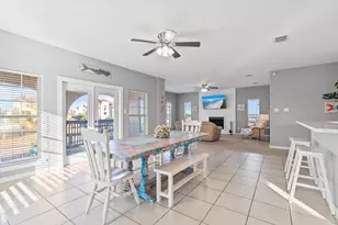 718 Crown Harbor Harbor, Out of Area, TX 78402 - Photo 10