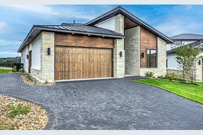 101 Manciano Drive, Horseshoe Bay, TX 78657 - Photo 2