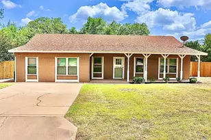 501 Possum Trot St, Burnet, TX 78611 - Photo 1