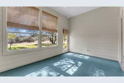 108 Kingsland Ranch Rd, Kingsland, TX 78639 - Photo 20