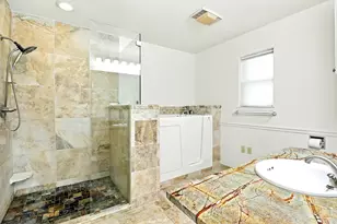 124 Teeoff, Horseshoe Bay, TX 78657 - Photo 14