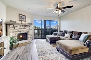 509 Short Circuit, Horseshoe Bay, TX 78657 - Photo 4