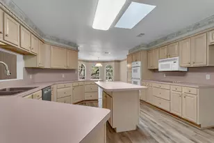 164 Thomas Ridge Rd, Burnet, TX 78611 - Photo 14