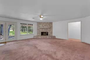 164 Thomas Ridge Rd, Burnet, TX 78611 - Photo 16