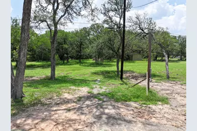 1413 Bluebonnet, Marble Falls, TX 78654 - Photo 2