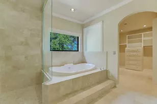 2104 Chipshot Ct, Spicewood, TX 78669 - Photo 12