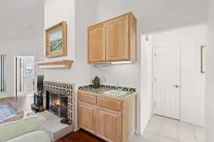 1310 Clayton Nolen, Horseshoe Bay, TX 78657 - Photo 8