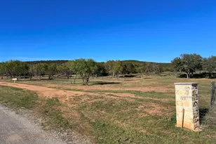 901 Escalar Dr, Kingsland, TX 78609 - Photo 1