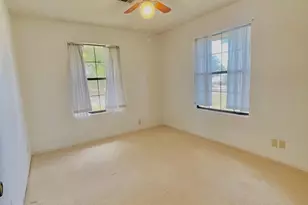 1801 Hickory St, Llano, TX 78643 - Photo 16