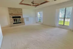 1801 Hickory St, Llano, TX 78643 - Photo 6