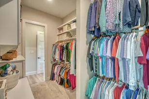 214 Stonehenge Wy, Marble Falls, TX 78654 - Photo 14