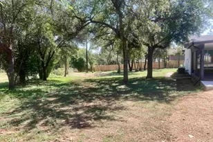 1503 Bluebonnet, Marble Falls, TX 78654 - Photo 24