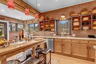 308 W Wallace St, Llano, TX 78643 - Photo 10