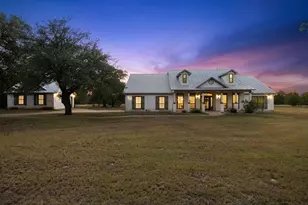 501 E Trail, Spicewood, TX 78669 - Photo 28